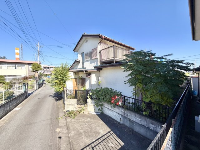 【中古戸建】前橋市六供町3丁目の外観|■外観｜閑静な住宅街で始める新しい暮らし♪開放的な毎日をあなたへ(^^♪