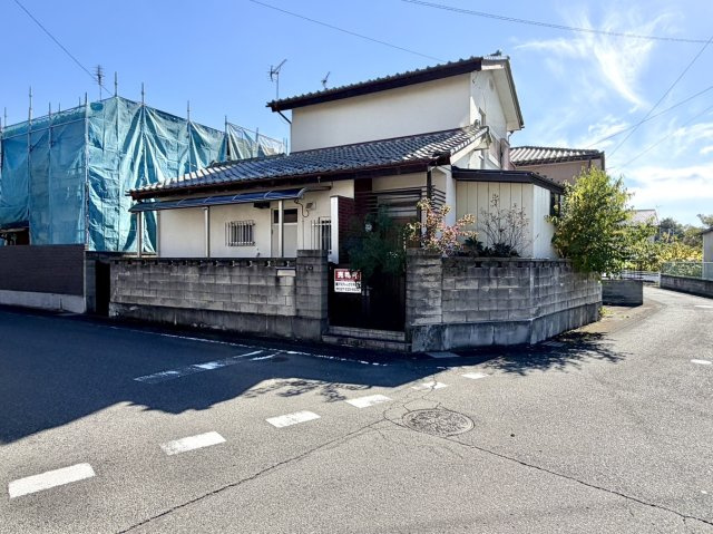 【中古戸建】前橋市六供町3丁目の外観|■外観｜出窓を多くあしらった表情豊かな外観です♪