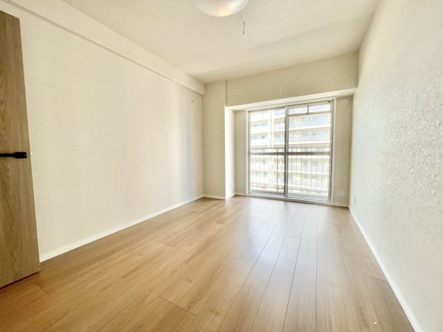 寝屋川東ファミリータウン北１番館の寝室