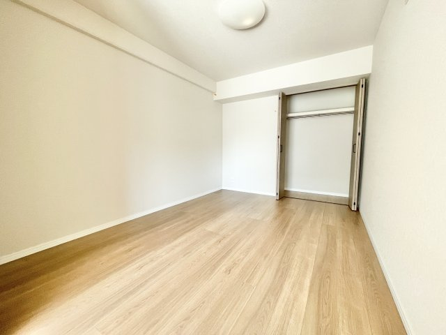 寝屋川東ファミリータウン北１番館の子供部屋