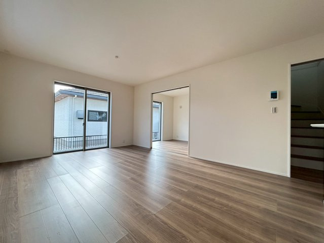 リーブルガーデン　一宮市千秋町加納馬場第7　全4区画分譲の前面道路含む現地写真|「現地（2025年12月15日）撮影」　
■前面道路　
■ヤマダ不動産　株式会社リライフ