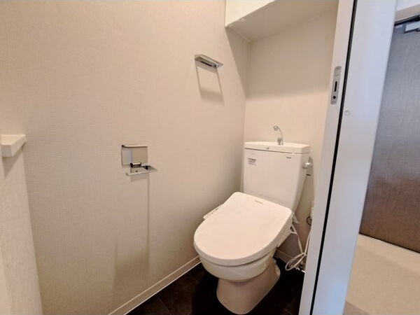 スプランディッド江坂DUEのトイレ