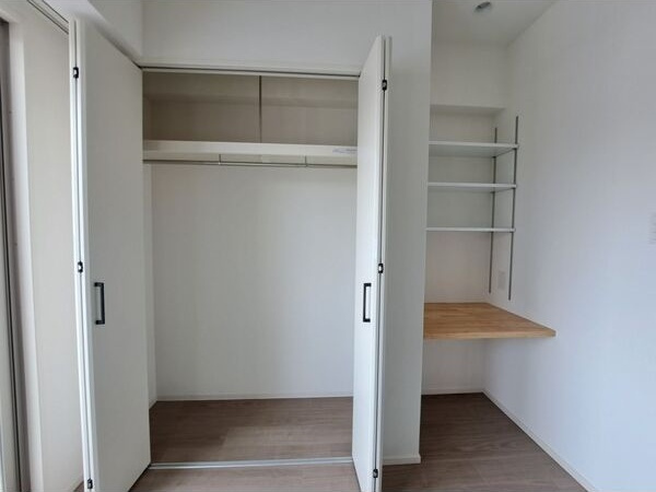 スプランディッド江坂DUEの収納