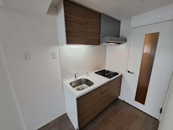 スプランディッド江坂DUEのキッチン