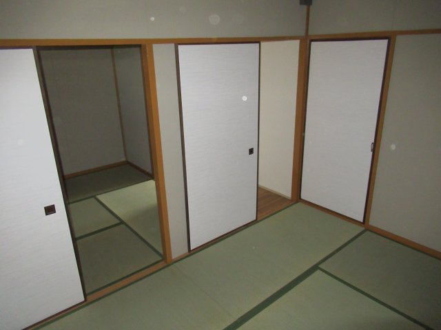 兵庫県公社　伊川谷（２）２号棟の和室|和室があれば、来客や子供用のスペースとして活躍します