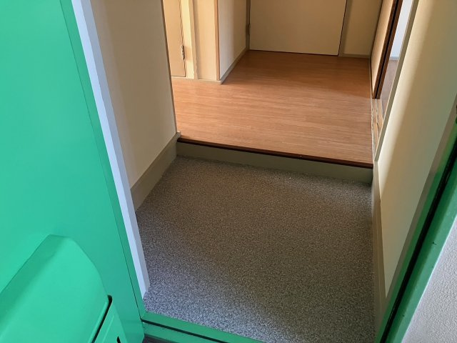 兵庫県公社　伊川谷（２）２号棟の玄関|きれいな玄関です