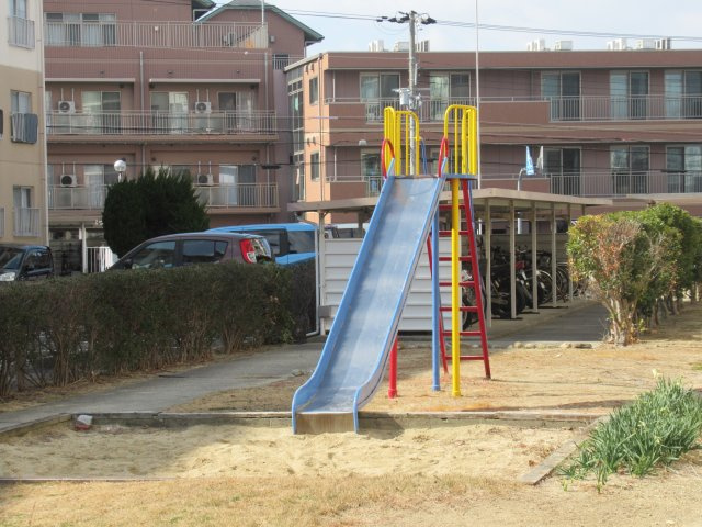 兵庫県公社　伊川谷（２）２号棟のその他共用部分|プレイロットです