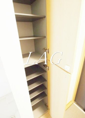 【設備】 | ア・カペラ | シューズボックスです。