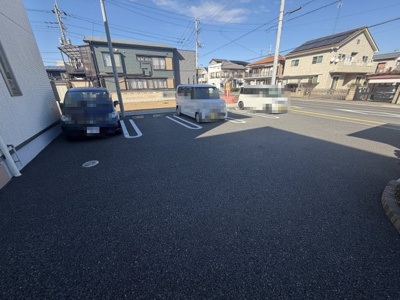 【駐車場】 | ケンヒルズ | 駐車場です