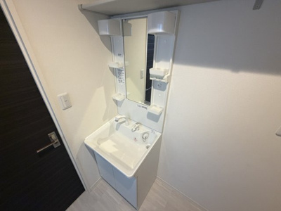 【独立洗面台】 | ケンヒルズ | 独立洗面化粧台が付いています