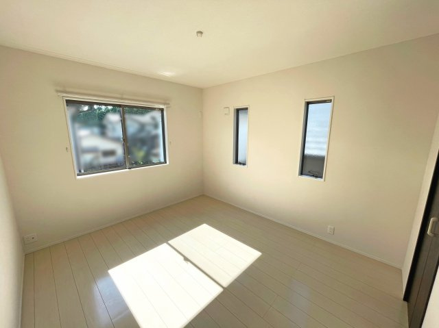 【洋室】 | いなべ市大安町中央ヶ丘１丁目