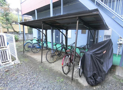 【駐車場】 | シャトーヤジ1