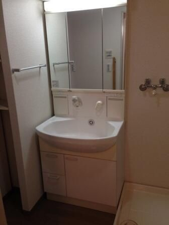 ＮＦプラザⅢの洗面所