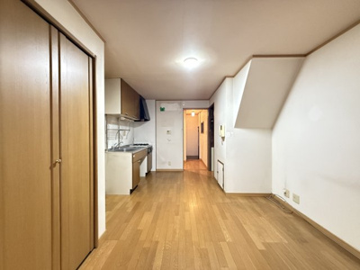 【居間・リビング】 | 野江駅前貸店舗・住居