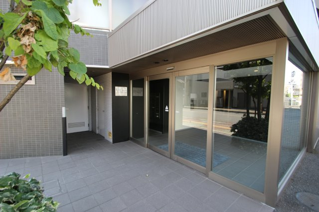 KDX川口幸町レジデンスのエントランス