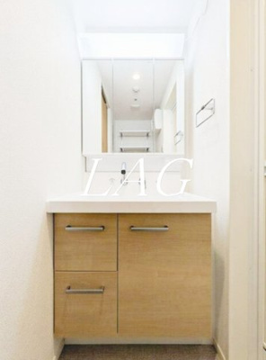 【洗面所】 | スコレサイト池袋 | 独立洗面台です。