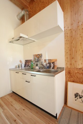 TSUBANA　F棟のキッチン