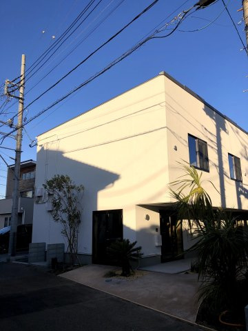 TSUBANA　F棟の外観