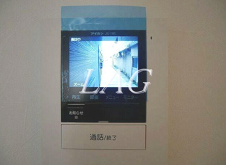 【セキュリティ】 | ＲＡＰＩＳ | モニター付きインターホンです。