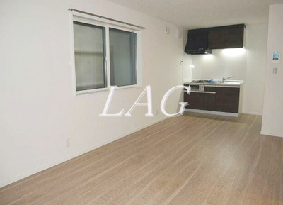 【居間・リビング】 | ＲＡＰＩＳ | 洋室のお部屋です。