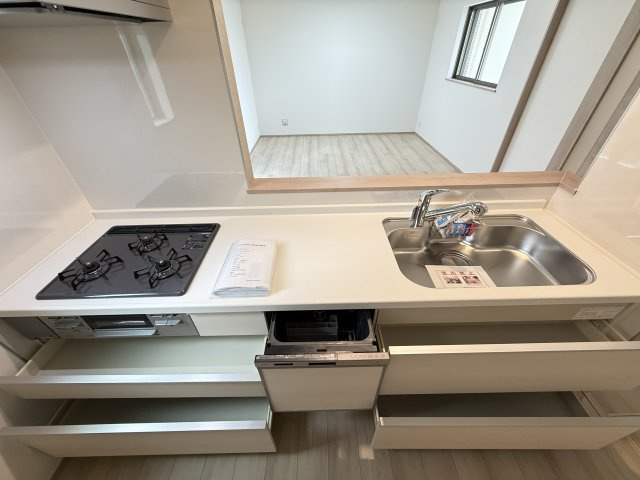 堺市美原区黒山　新築一戸建てのキッチン
