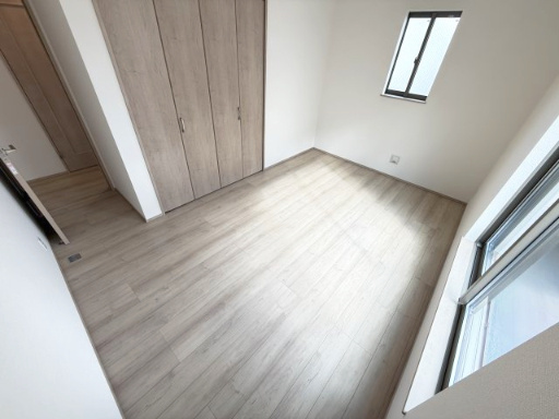 堺市美原区黒山　新築一戸建ての洋室