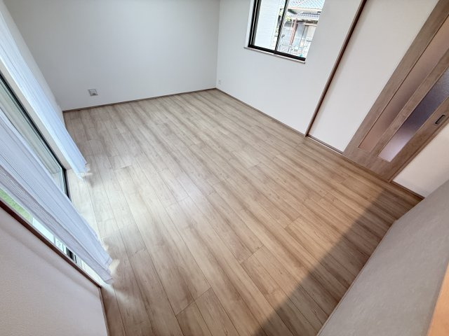 堺市美原区黒山　新築一戸建ての居間・リビング