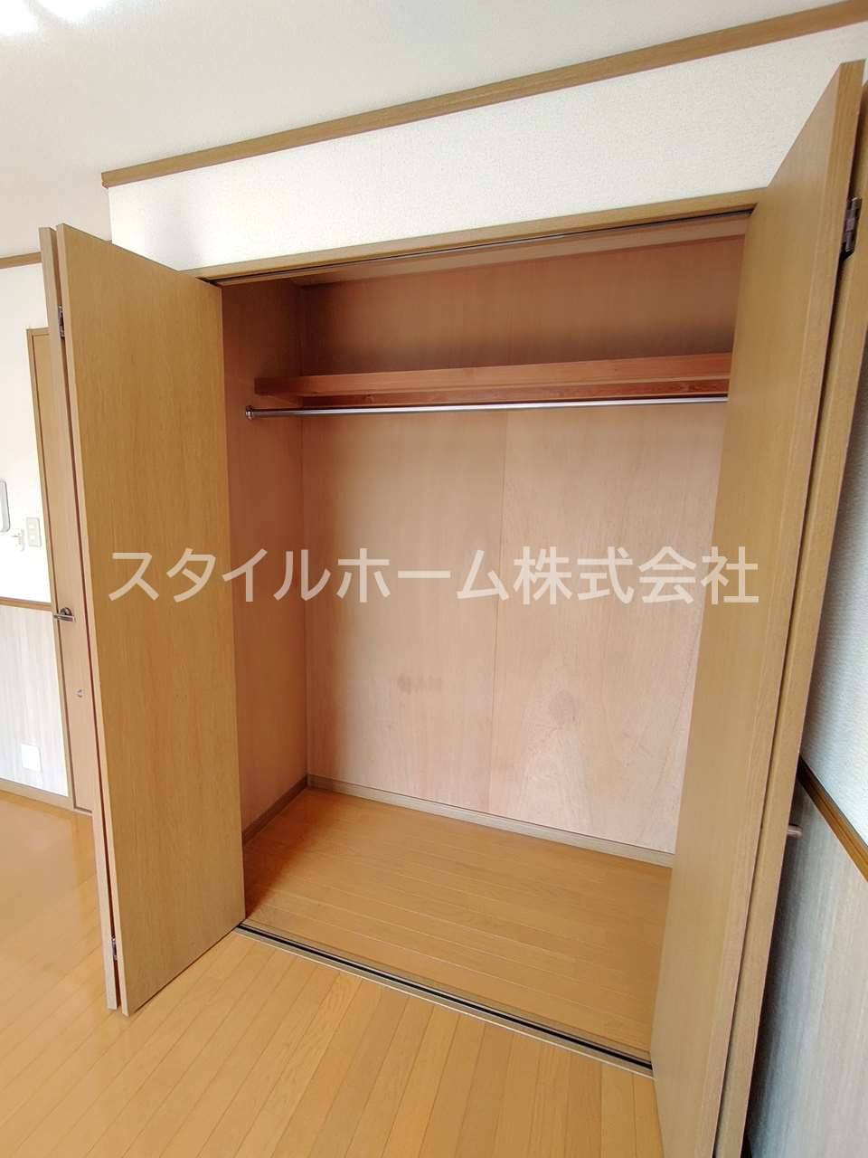 レガーロコモドの収納|別部屋写真です。