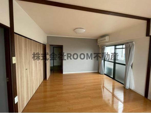 エスポワール都城Ⅱの居間・リビング|ゆったり過ごせるリビングです