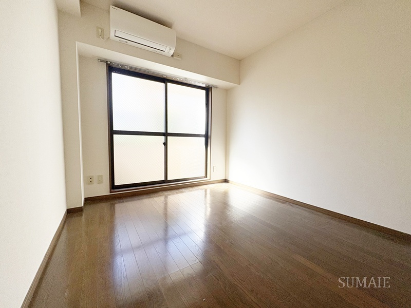 ドミール板橋本町の寝室|開放的な寝室です☆