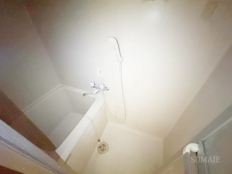 ドミール板橋本町の浴室|落ち着いた空間のお風呂です☆