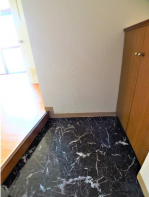 【玄関】 | ハイツアンテーヌ