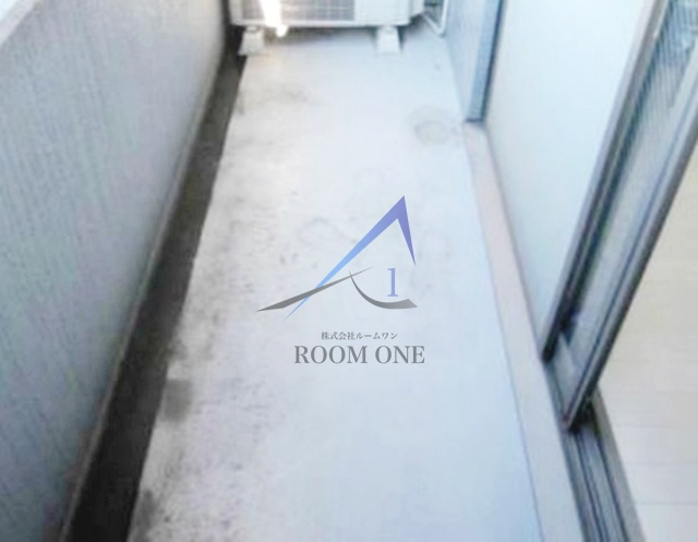 エルフラット両国			のバルコニー|バルコニーです。