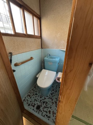 【トイレ】 | 久宝寺高原貸家 | シンプルで使いやすいトイレです