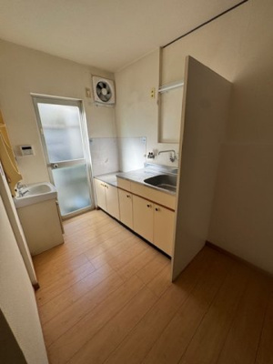 【キッチン】 | 久宝寺高原貸家 | キッチンでお料理をお楽しみください