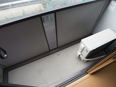 【バルコニー】 | ラスルプレイス | 日当たりの良いバルコニー