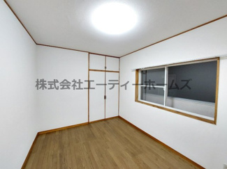 【洋室】 | 榎戸一丁目貸家