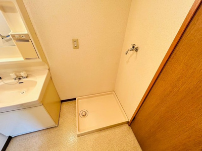 【設備】 | ロイヤルハイツ