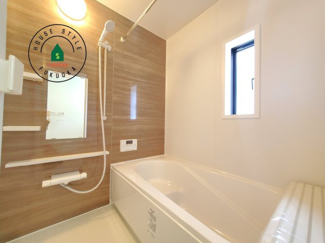 大野城市乙金3丁目第3-１棟（1号棟）の内観：施工例|浴室は一日の疲れを癒す場所だから、家族みんながゆったりできる快適設計。追い炊き機能付きオートバス。安定した温度で、いつでも快適に入浴できます。