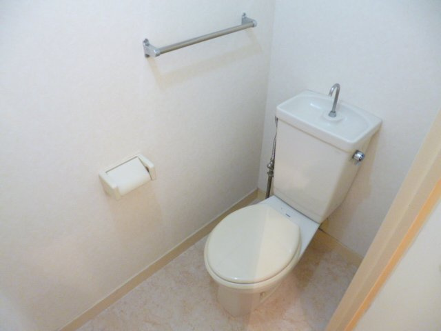 ベルメゾン小島のトイレ