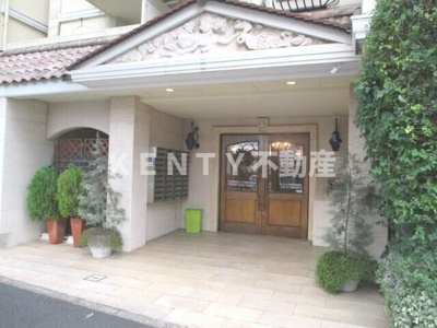 【エントランス】 | メゾン・ド・プロヴァンス | 安心オートロック付きマンション