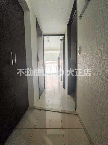 エステムコート難波Ⅴブロードの玄関