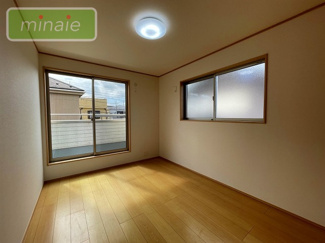 【洋室】 | 小学校8分　再生住宅　リフォーム〇　すぐに見れます　　三矢小台 | 販売現地