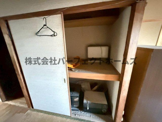 昭栄町戸建　賃貸の収納|ちょっとした収納スペースも充実しています