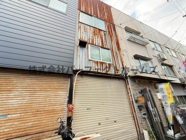 昭栄町戸建　賃貸のエントランス|エントランスです