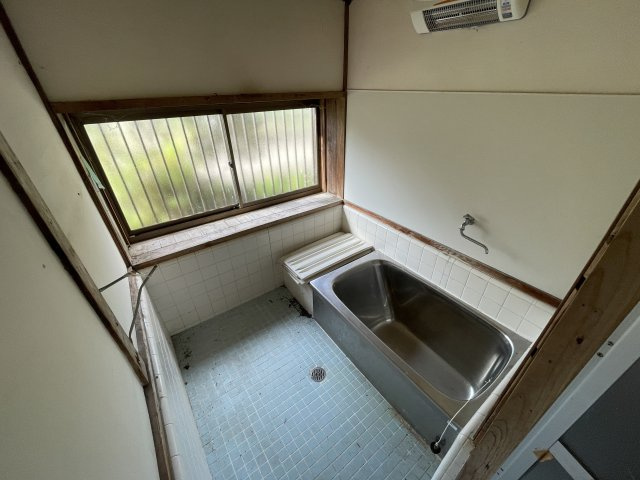 北飯塚6SLDK売戸建住宅の浴室