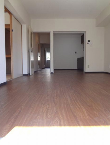 パーセル武創Ⅰの居間・リビング