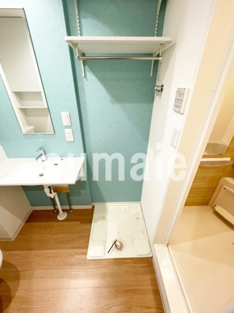 アクシーズ新都心の洗面所|洗濯機置き場です。