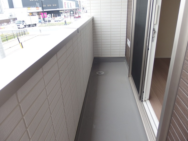 つむぎテラシア壱番館のバルコニー