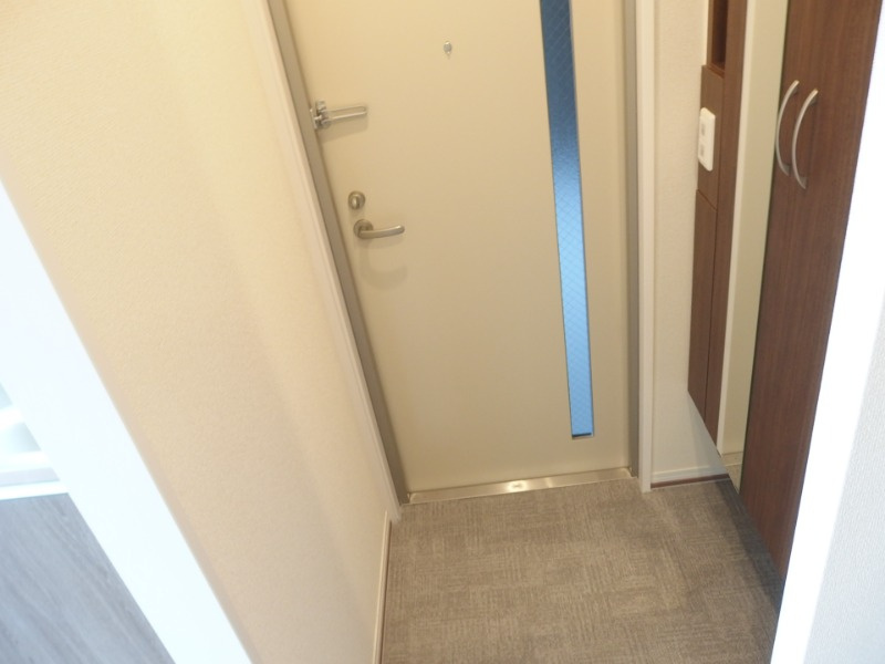 つむぎテラシア壱番館の玄関